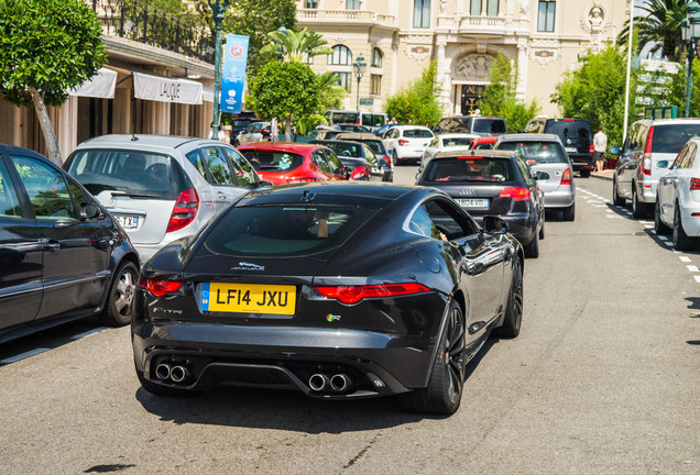 Jaguar F-TYPE R Coupé