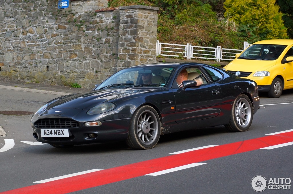 Aston Martin DB7