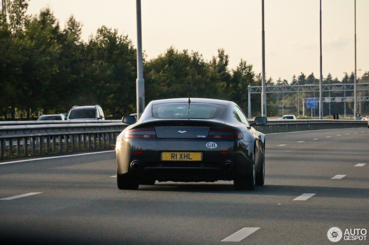 Aston Martin V8 Vantage