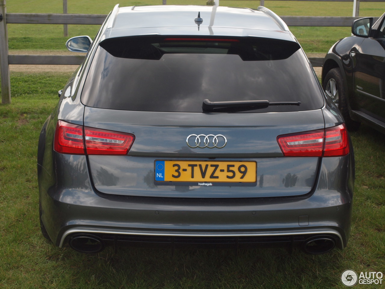 Audi RS6 Avant C7