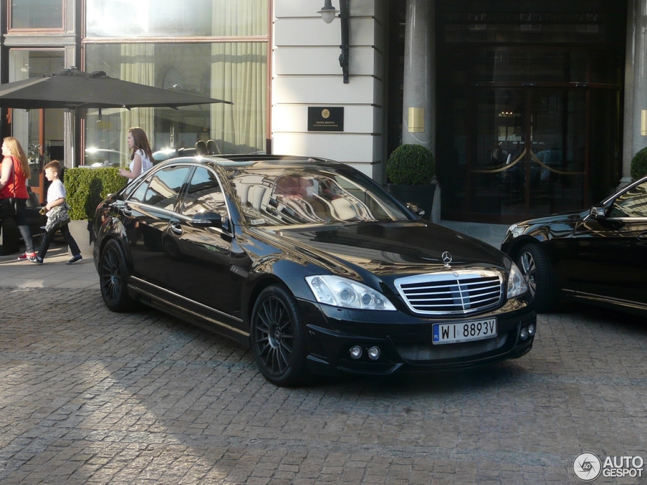 Mercedes-Benz S 63 AMG W221 Wald Black Bison