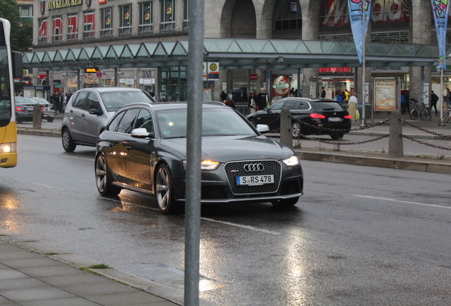 Audi RS4 Avant B8