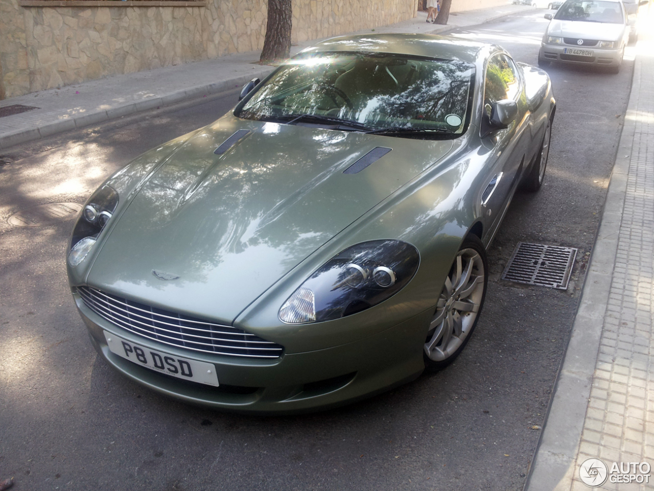 Aston Martin DB9