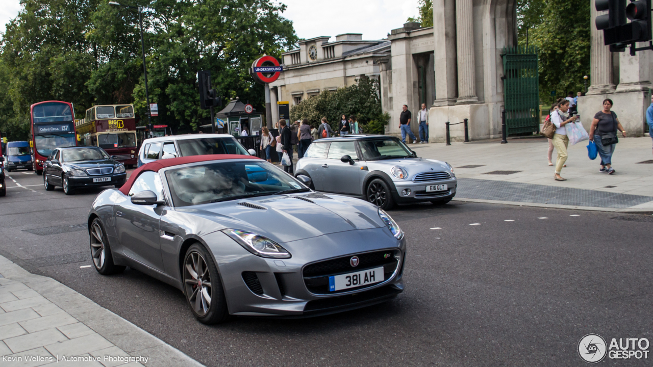 Jaguar F-TYPE S Convertible