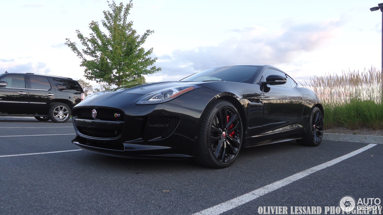 Jaguar F-TYPE S Coupé