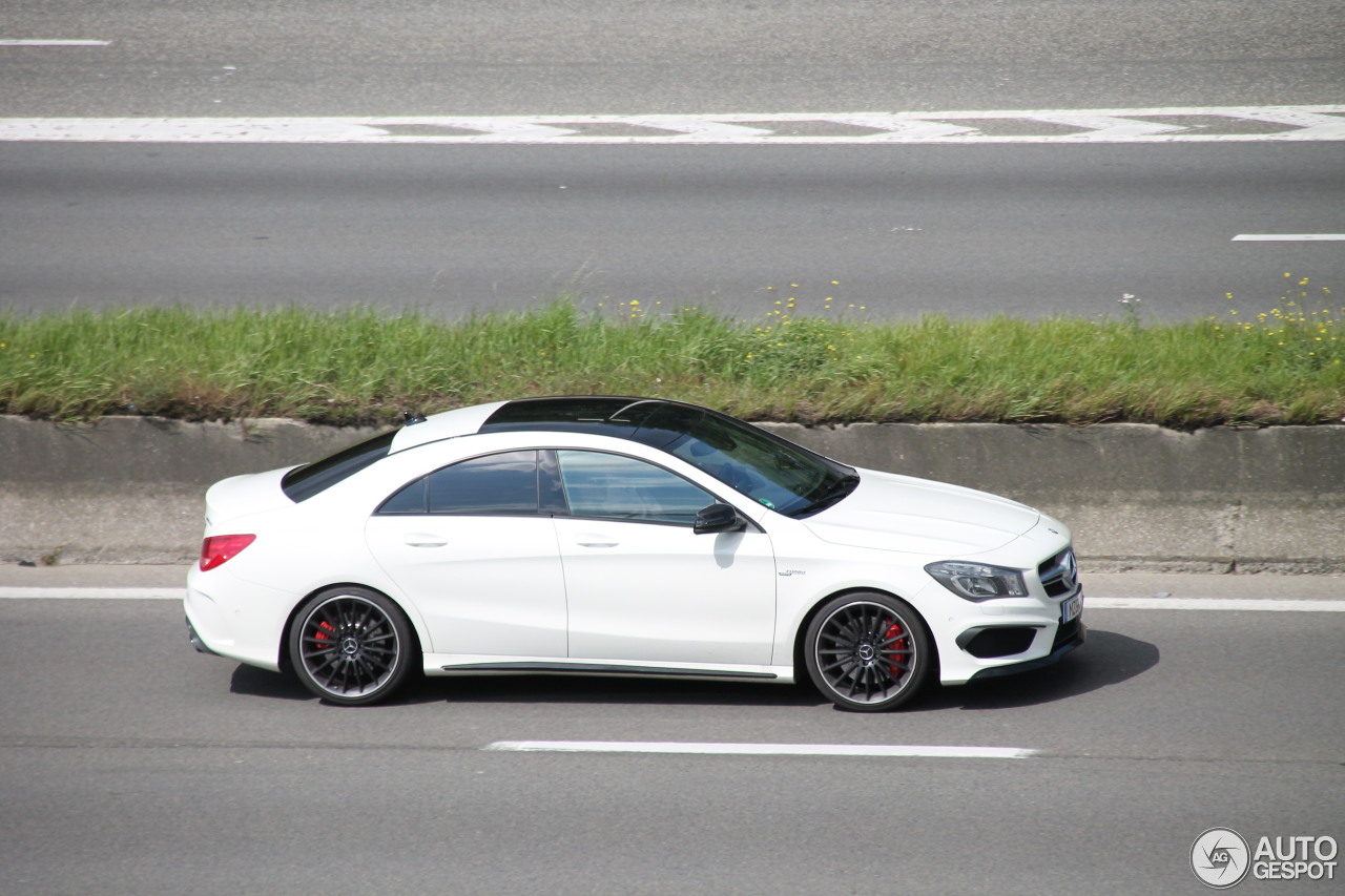 Mercedes-Benz CLA 45 AMG C117