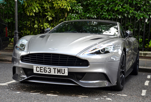 Aston Martin Vanquish 2013