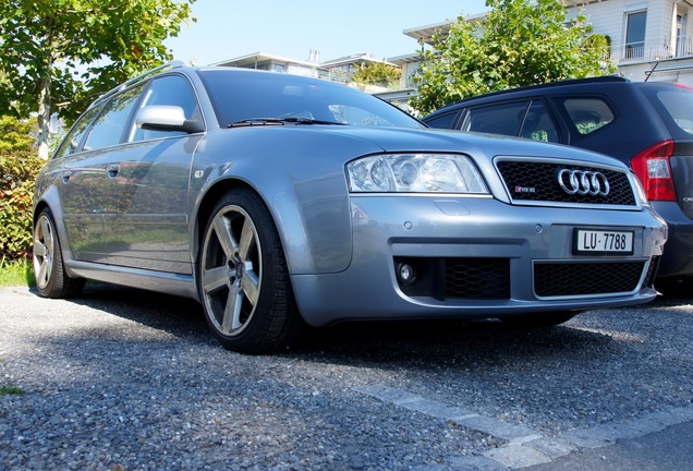 Audi RS6 Avant C5