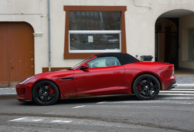 Jaguar F-TYPE S V8 Convertible