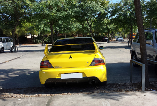 Mitsubishi Lancer Evolution IX