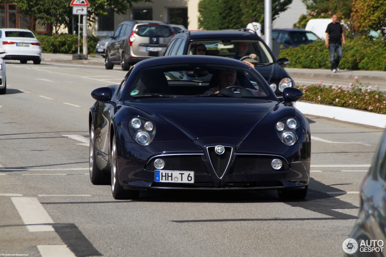 Alfa Romeo 8C Competizione