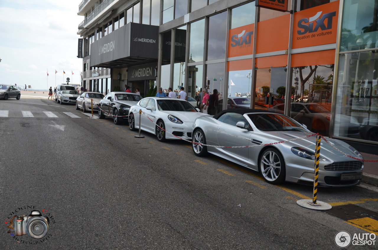 Aston Martin DBS Volante