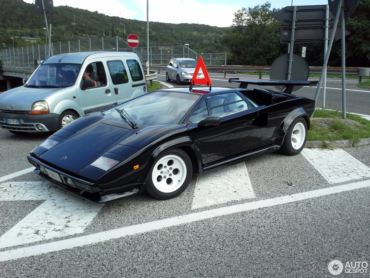 Lamborghini Countach 5000 Quattrovalvole