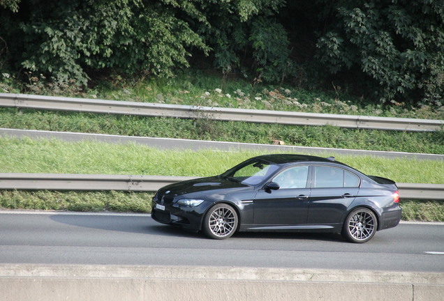 BMW M3 E90 Sedan 2009