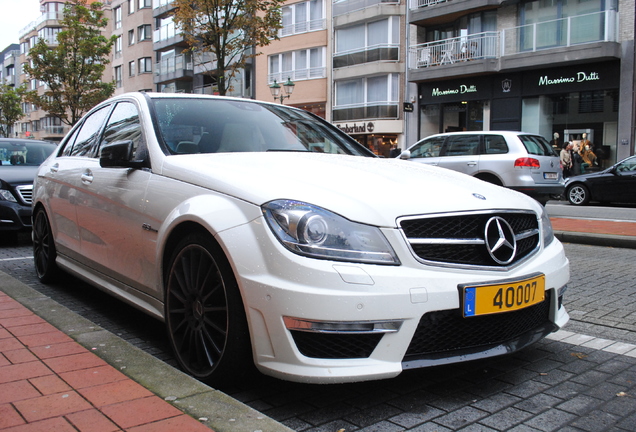 Mercedes-Benz C 63 AMG W204 2012