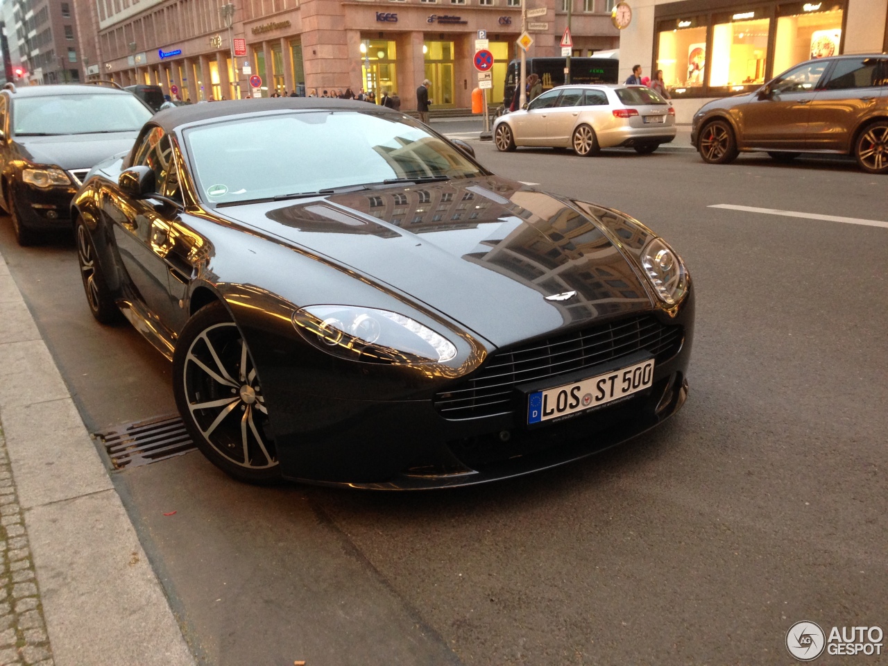 Aston Martin V8 Vantage S Roadster