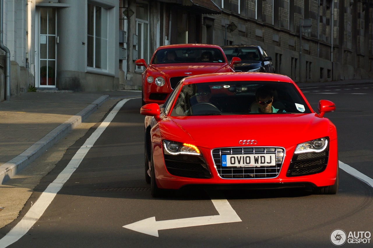 Audi R8 V10