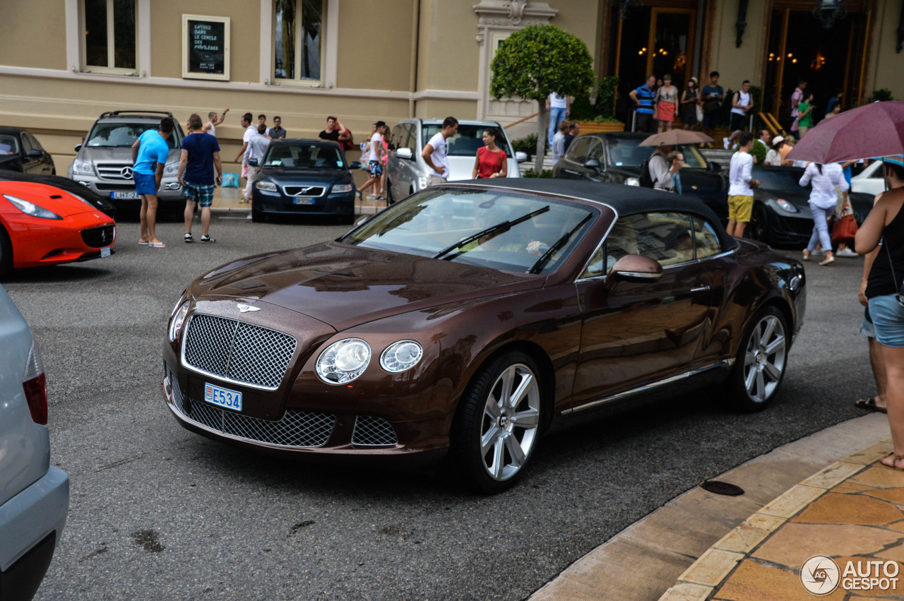 Bentley Continental GTC 2012