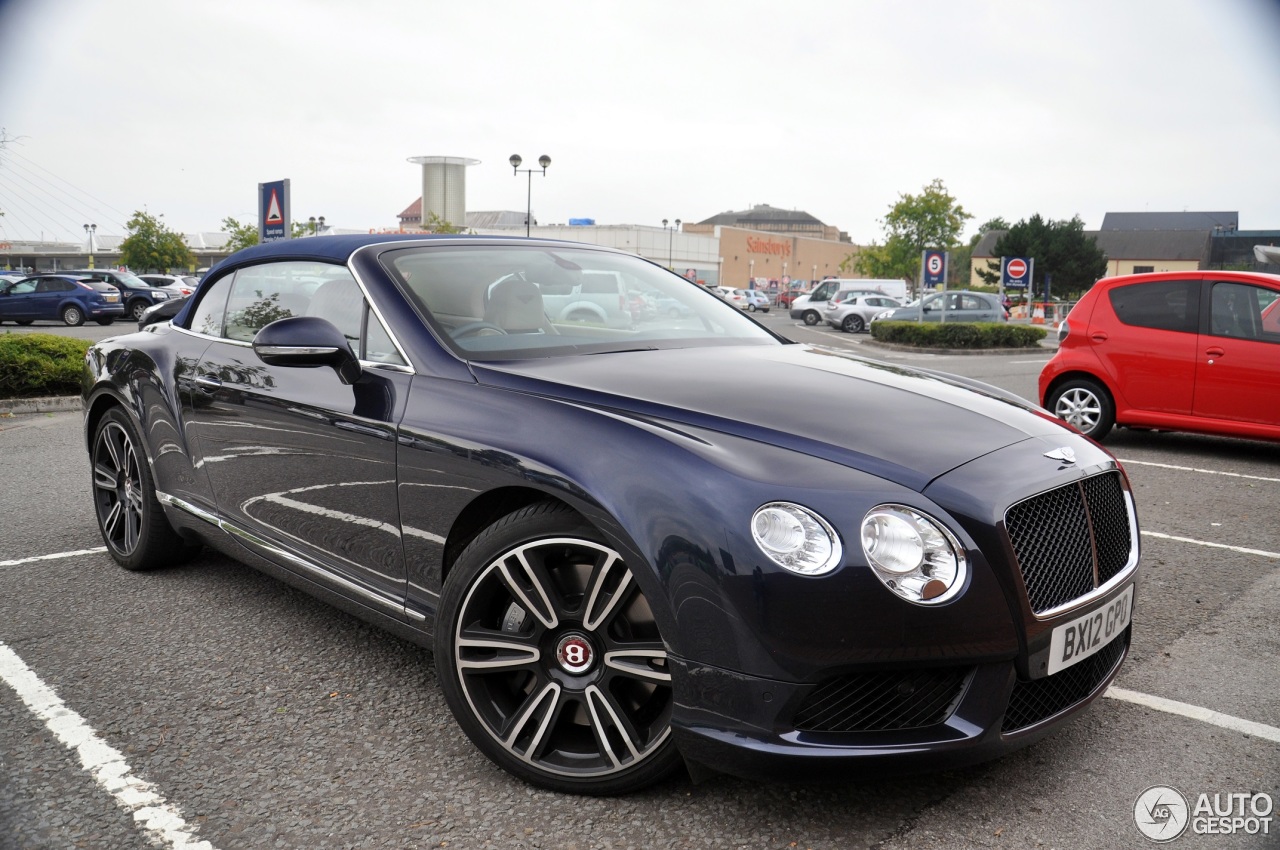 Bentley Continental GTC V8