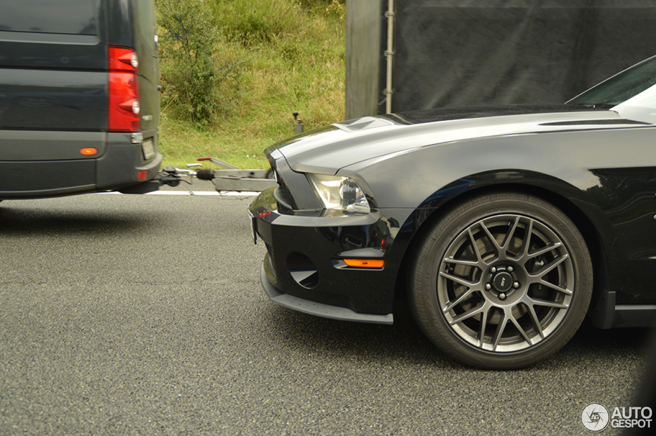 Ford Mustang Shelby GT500 2011