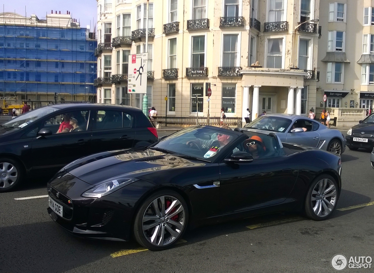 Jaguar F-TYPE S Convertible