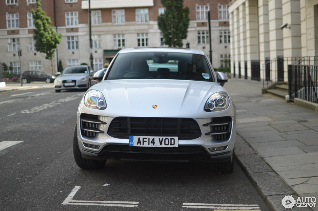 Porsche 95B Macan Turbo