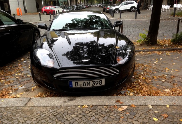 Aston Martin DB9