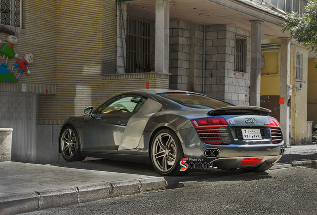 Audi R8