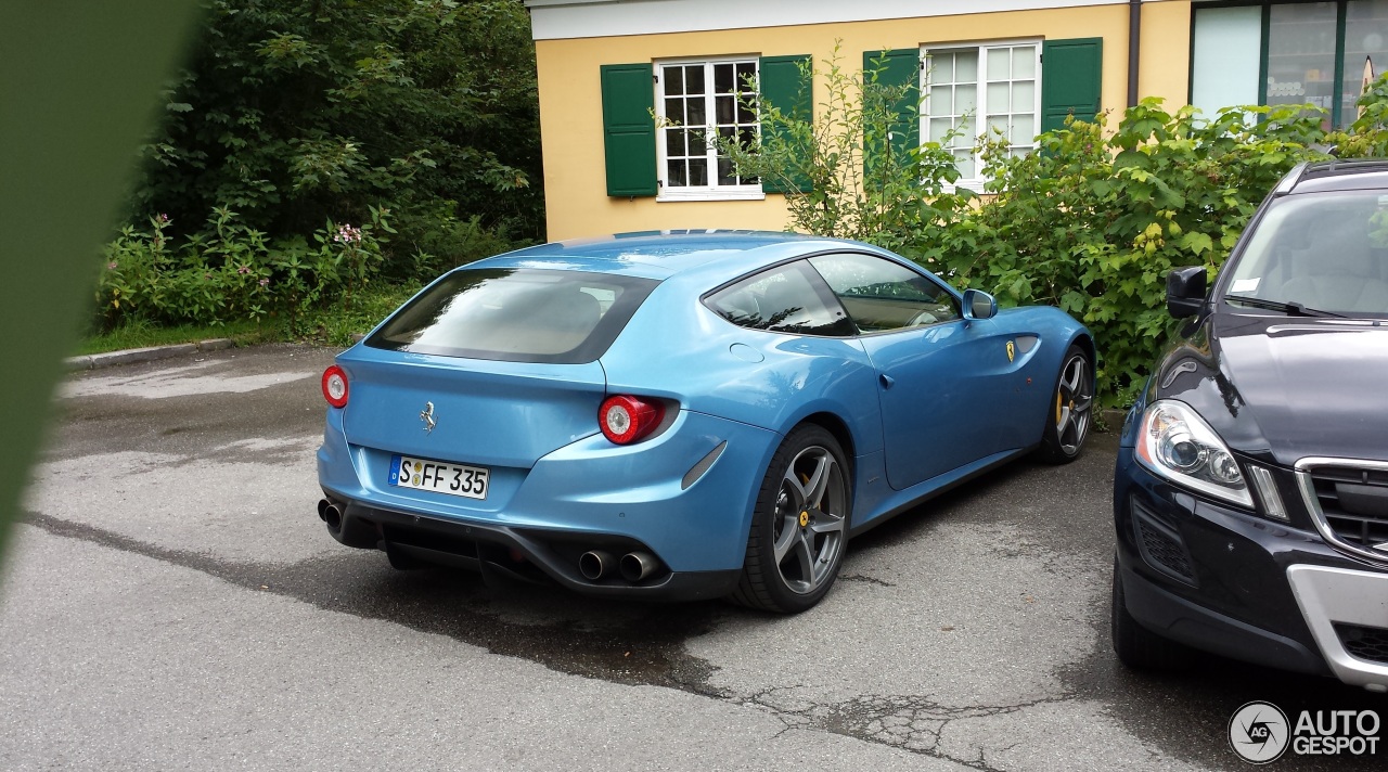 Ferrari FF