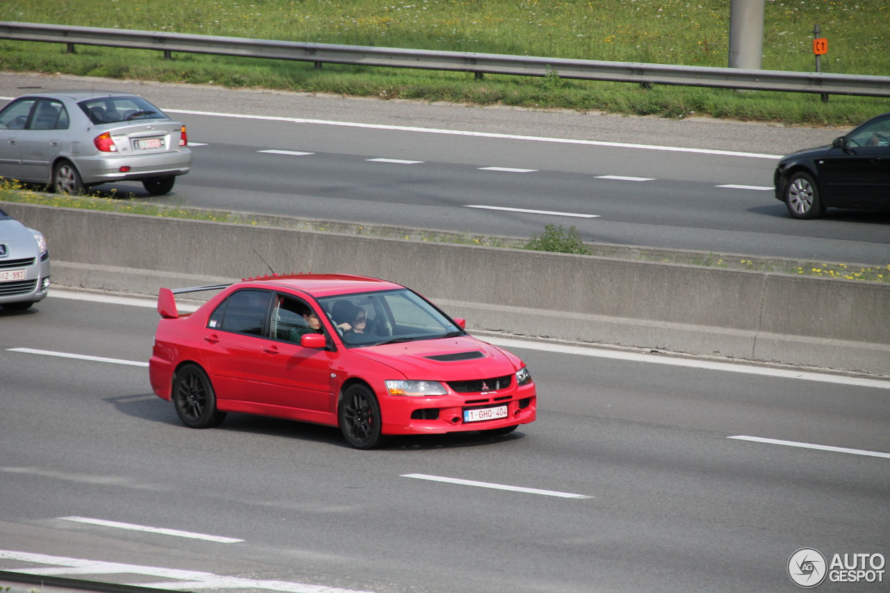 Mitsubishi Lancer Evolution IX