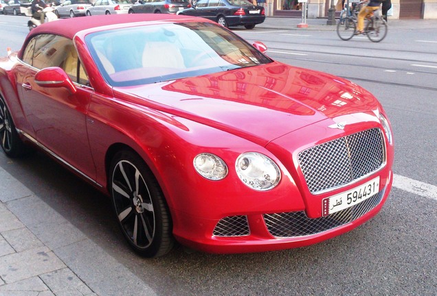 Bentley Continental GTC 2012