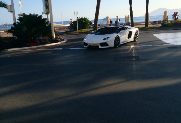 Lamborghini Aventador LP700-4 Roadster