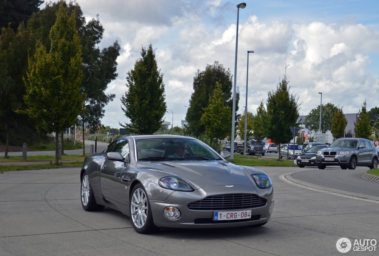 Aston Martin Vanquish S