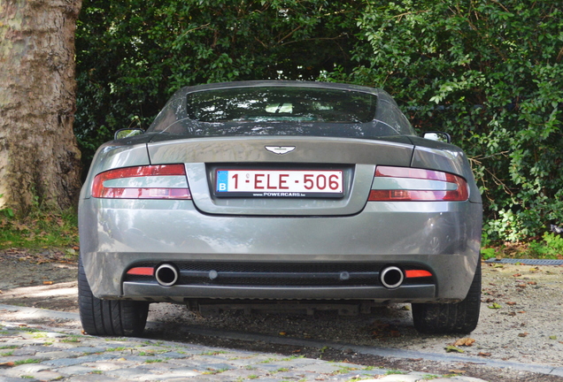 Aston Martin DB9