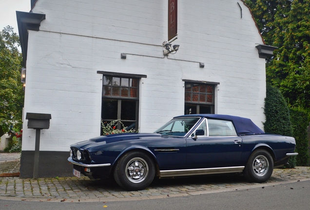 Aston Martin V8 Volante 1979-1989