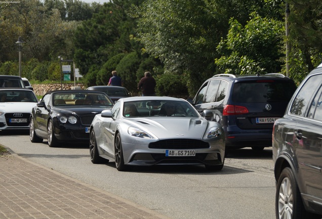 Aston Martin Vanquish 2013