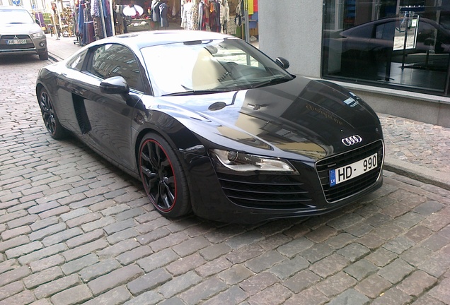 Audi R8