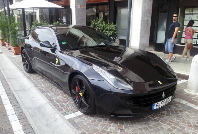 Ferrari FF