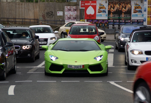 Lamborghini Aventador LP700-4