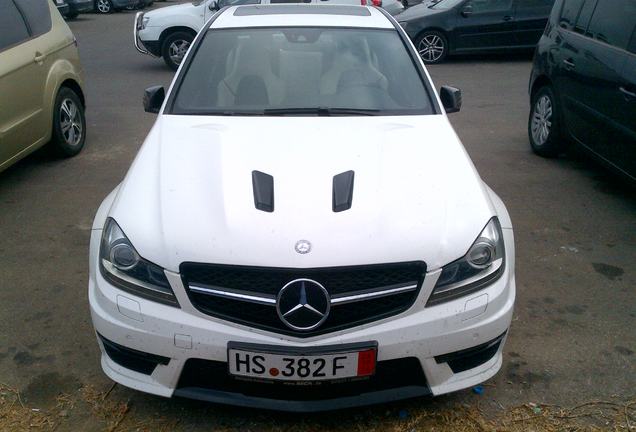 Mercedes-Benz C 63 AMG Edition 507