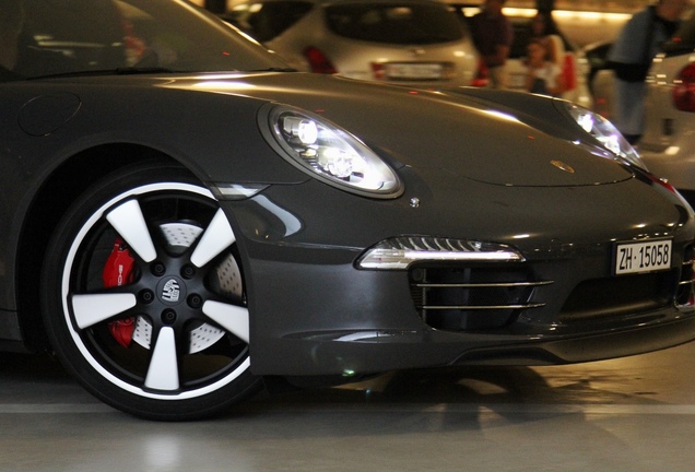 Porsche 991 50th Anniversary Edition