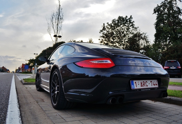 Porsche 997 Carrera GTS