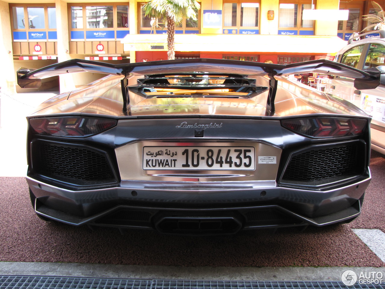 Lamborghini Aventador LP760-4 Oakley Design AlRashed Carbon Edition