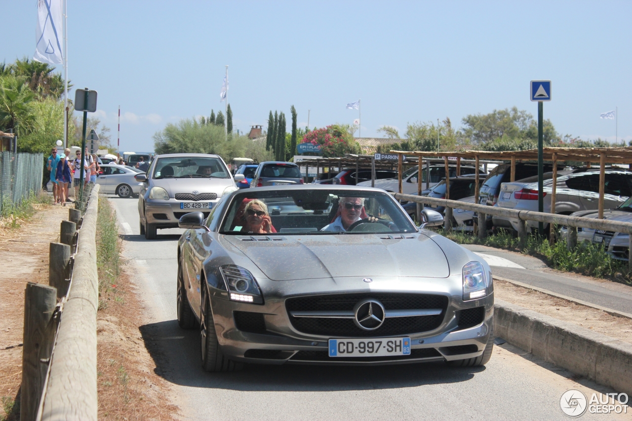 Mercedes-Benz SLS AMG Roadster