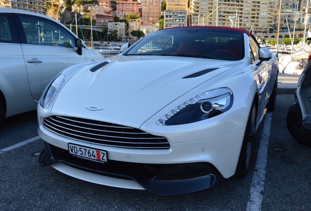 Aston Martin Vanquish Volante