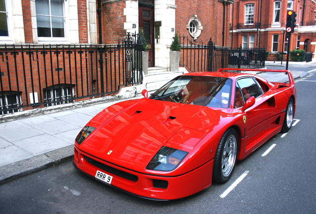 Ferrari F40