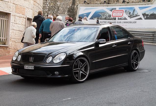 Mercedes-Benz E 55 AMG