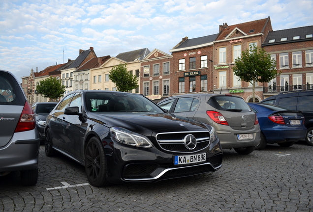 Mercedes-Benz E 63 AMG W212 2013