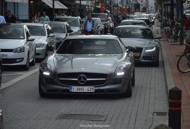 Mercedes-Benz SLS AMG