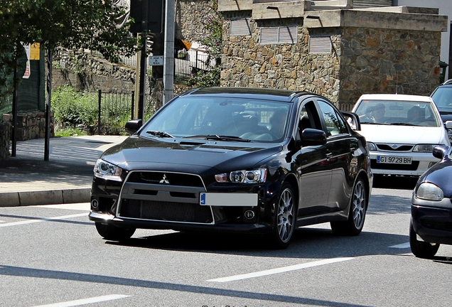 Mitsubishi Lancer Evolution X MR